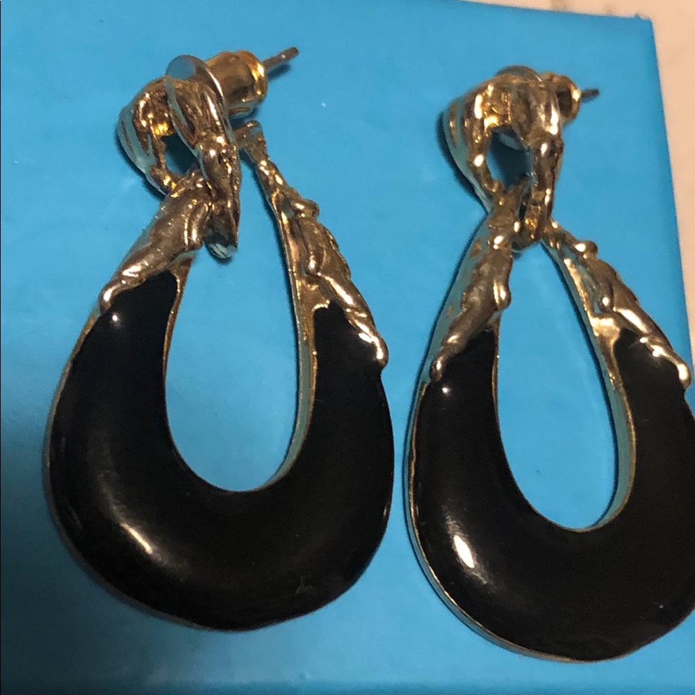 Used fashion earrings
